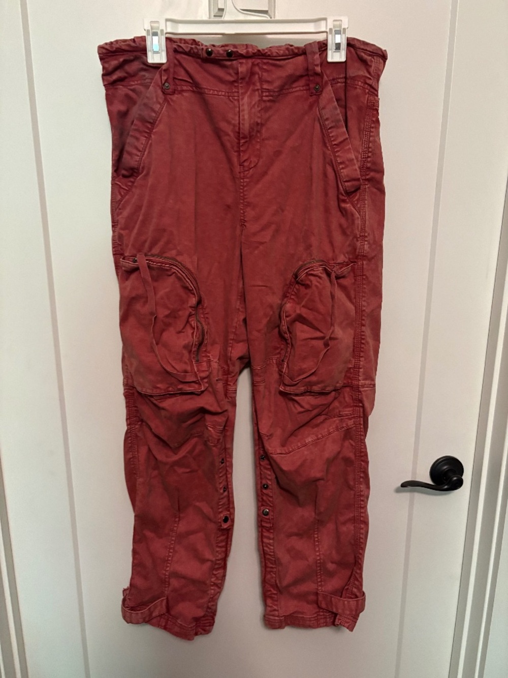 We the free women’s cargo style pants